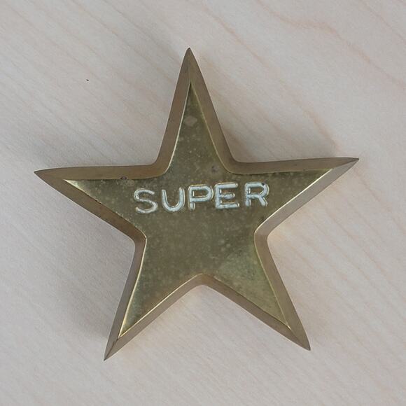 Mid-Century Super Star Brass Paper Weight - Picture 9 of 9